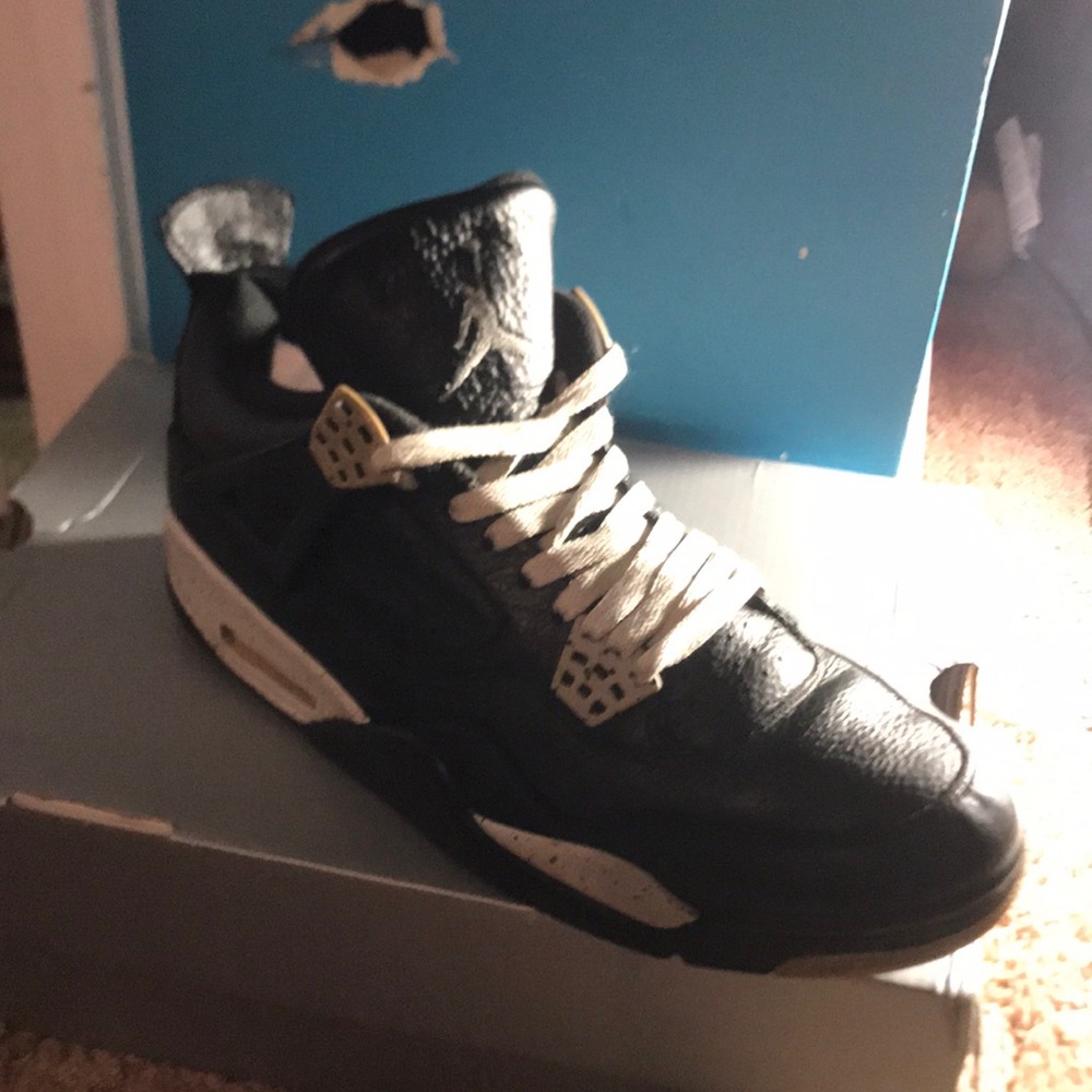✅Men Air Jordan Retro 4 LS Oreo Shoes Size 9.5